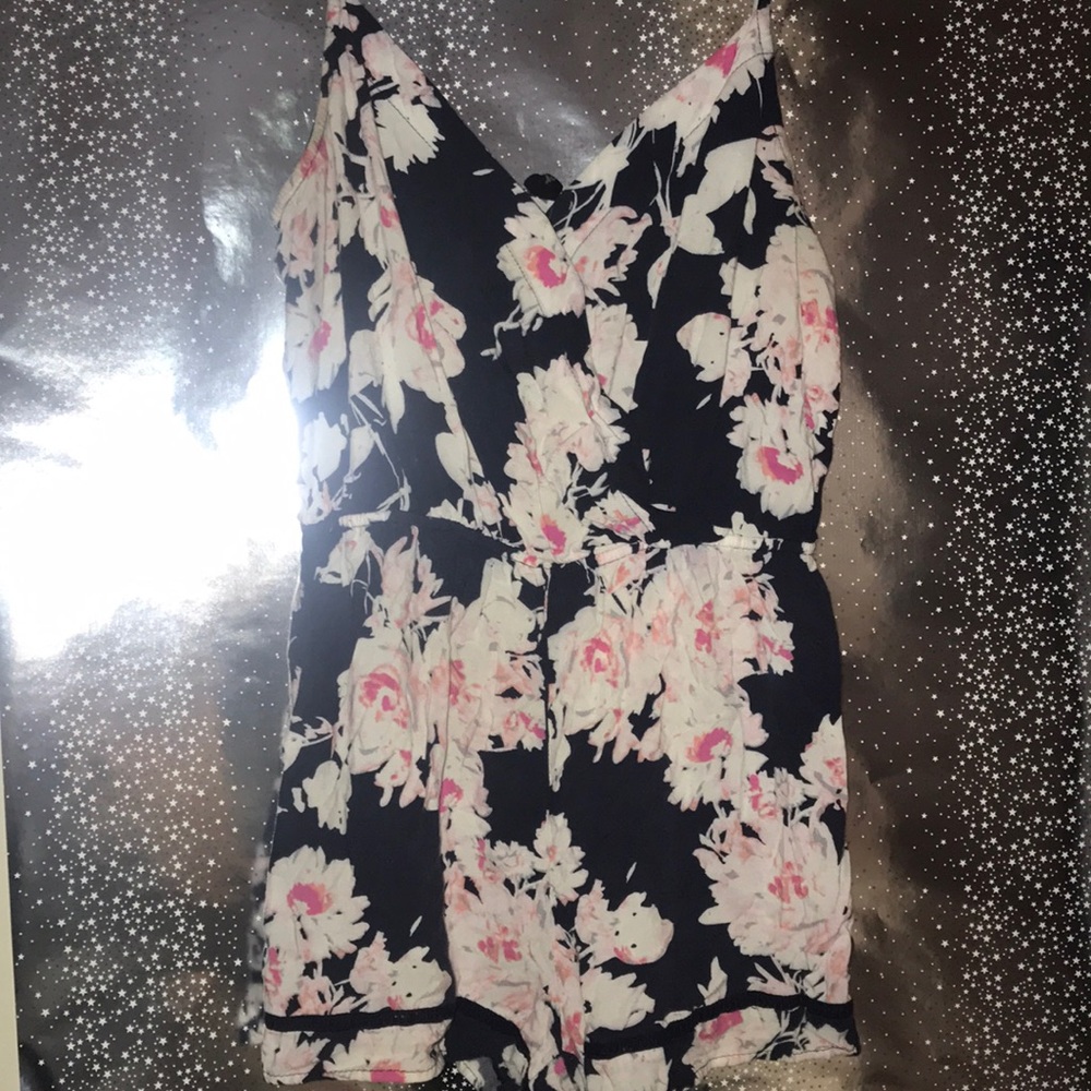 FLORAL ROMPER